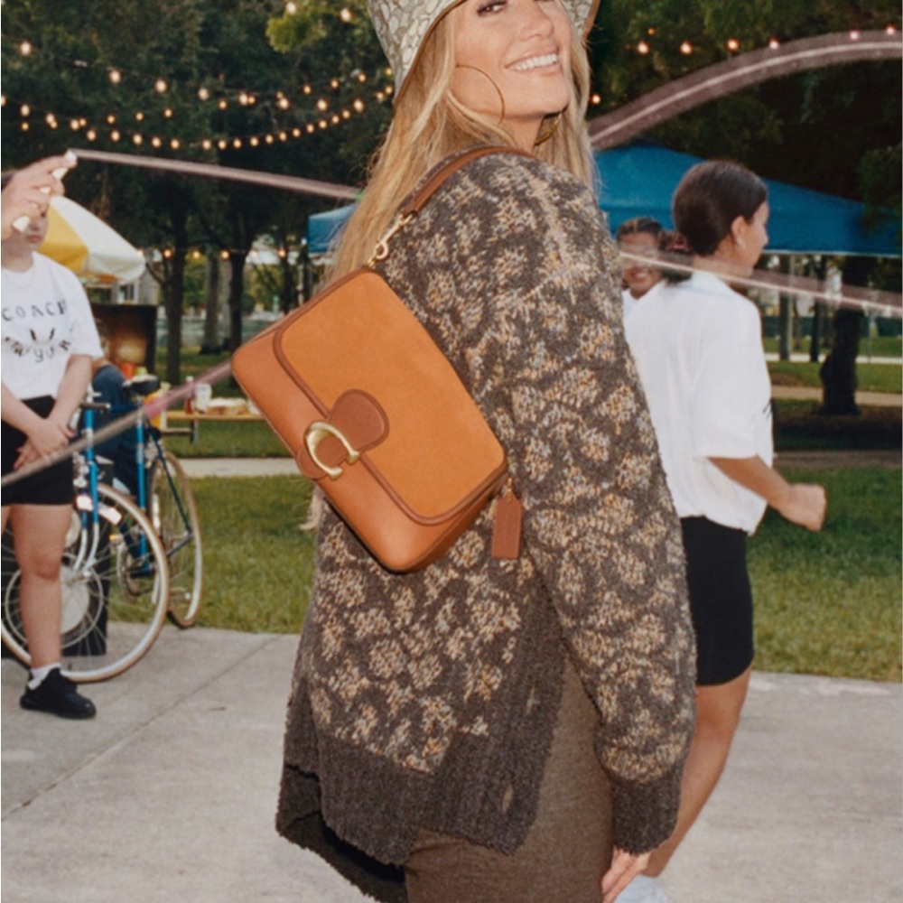 NWT Coach C5262 Smooth Leather and Suede Soft Tabby Shoulder Bag 2 Straps-Canyon - Picture 4 of 15